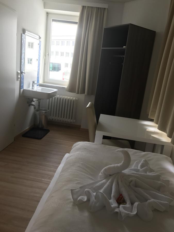 Montagehotel Bed & Steel 린츠 외부 사진